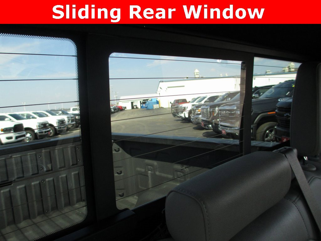 Used 2023 GMC Sierra 1500 SLT image 25