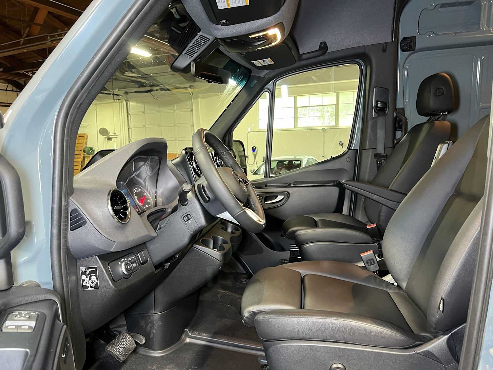 Used 2026 Mercedes-Benz Sprinter 2500 image 24