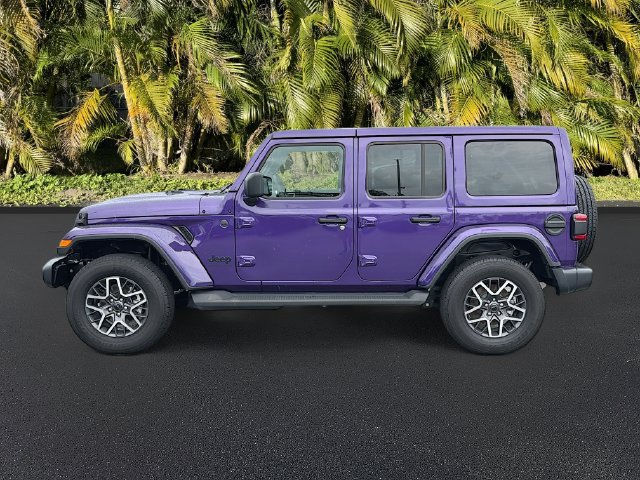 Used 2026 Jeep Wrangler Unlimited Sahara AWD/4WD image 9