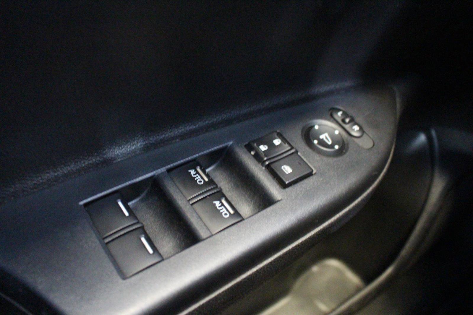 Used 2016 Honda Accord EX-L image 28