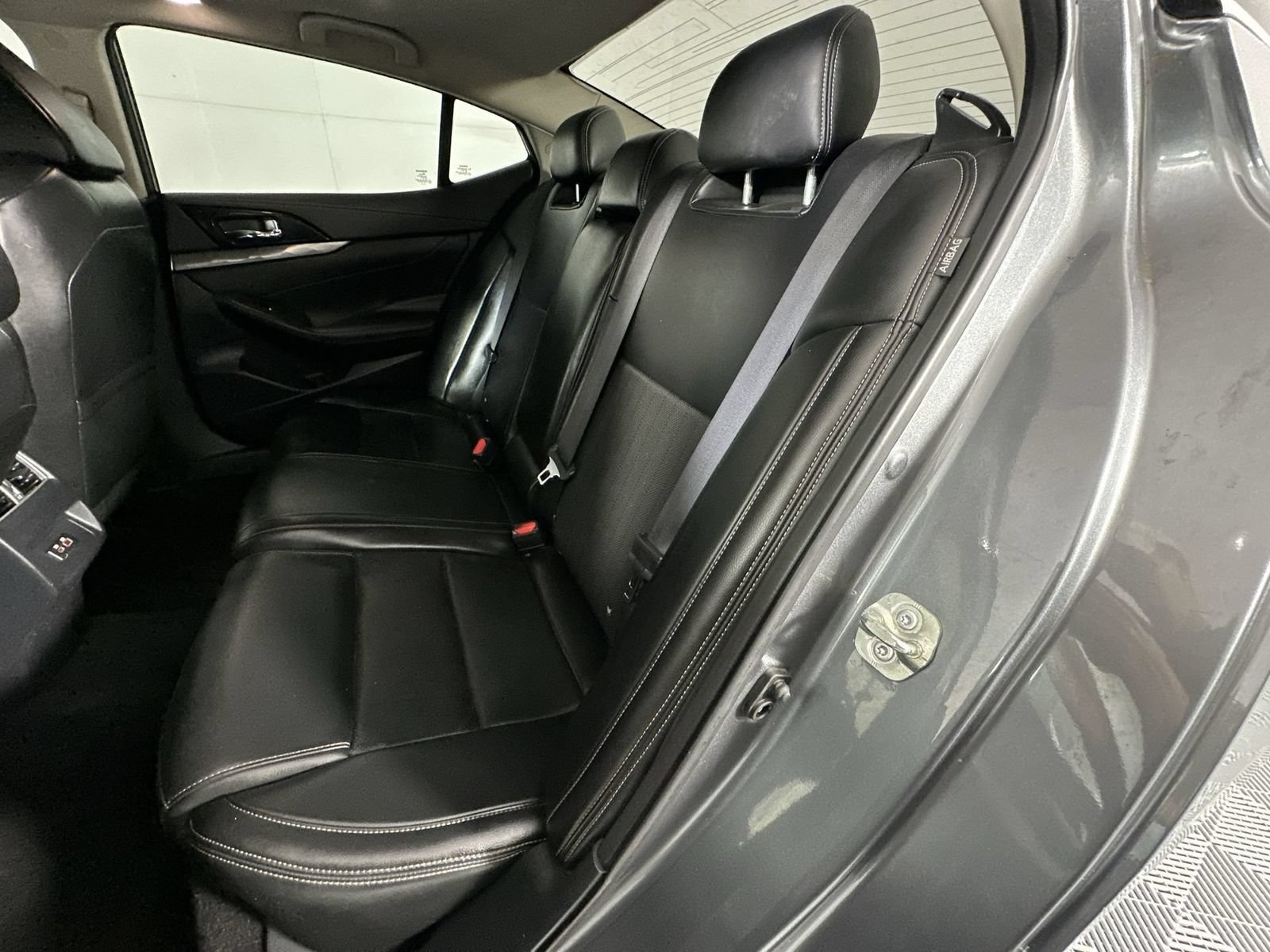 Used 2020 Nissan Maxima 3.5 SL w/ Floor Mat Group FWD image 23