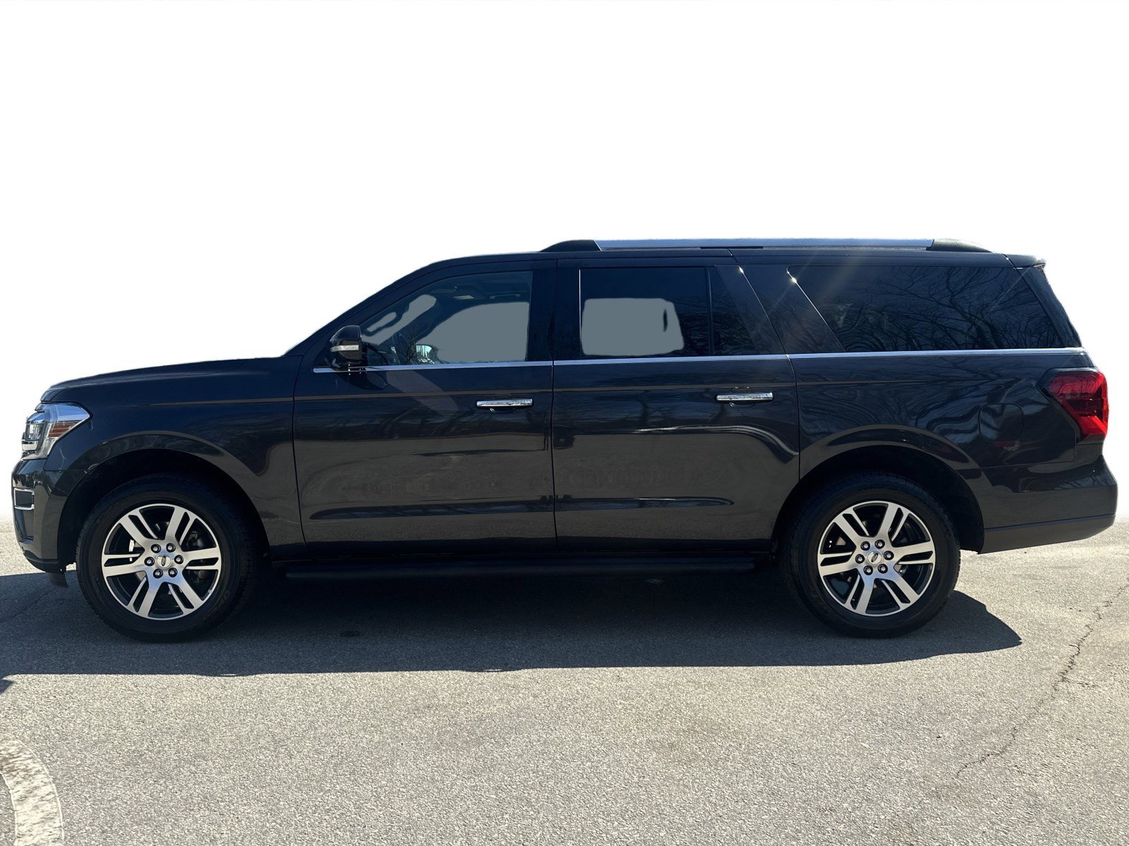 Used 2024 Ford Expedition Max Limited RWD image 35
