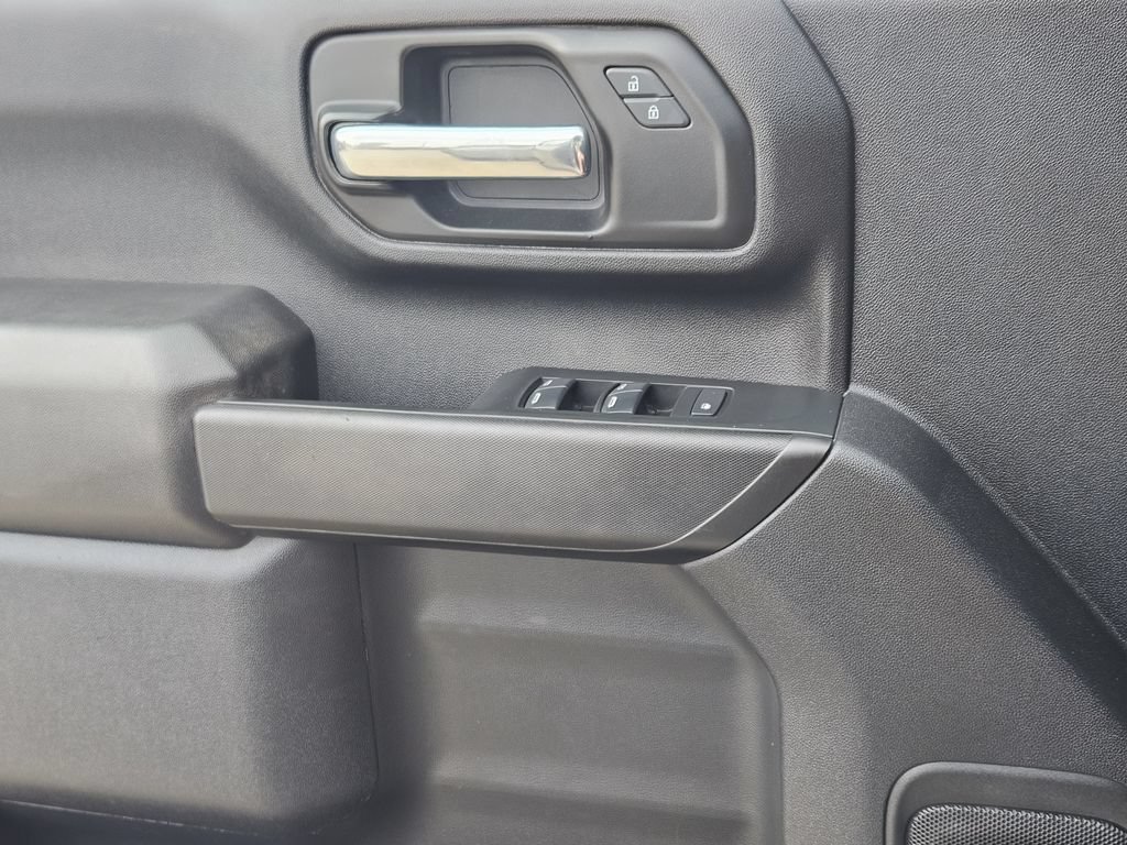 Used 2025 Chevrolet Silverado 3500 W/T AWD/4WD image 22