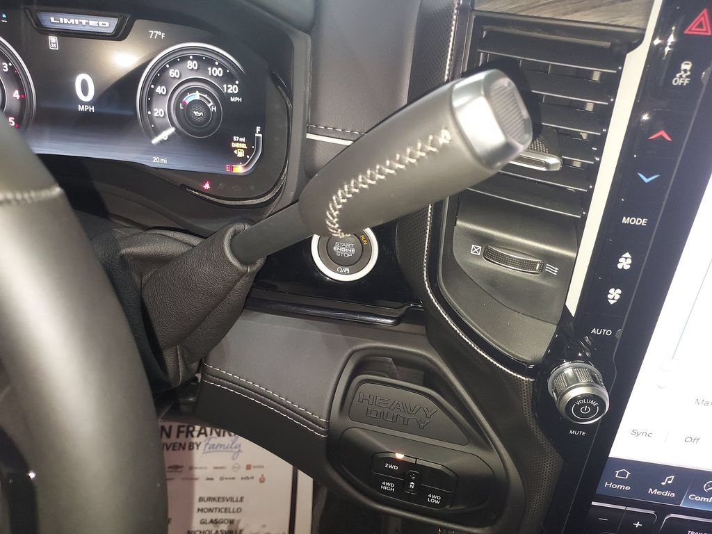 New 2026 RAM 2500 Limited AWD/4WD image 26