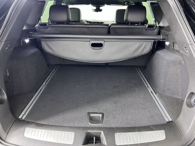 Used 2026 Cadillac XT5 Premium Luxury FWD image 27