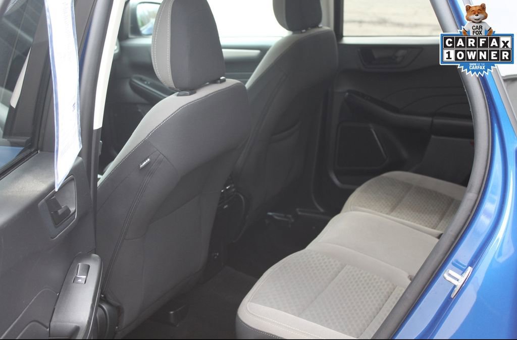 Used 2022 Ford Escape SE w/ Cold Weather Package AWD/4WD image 18