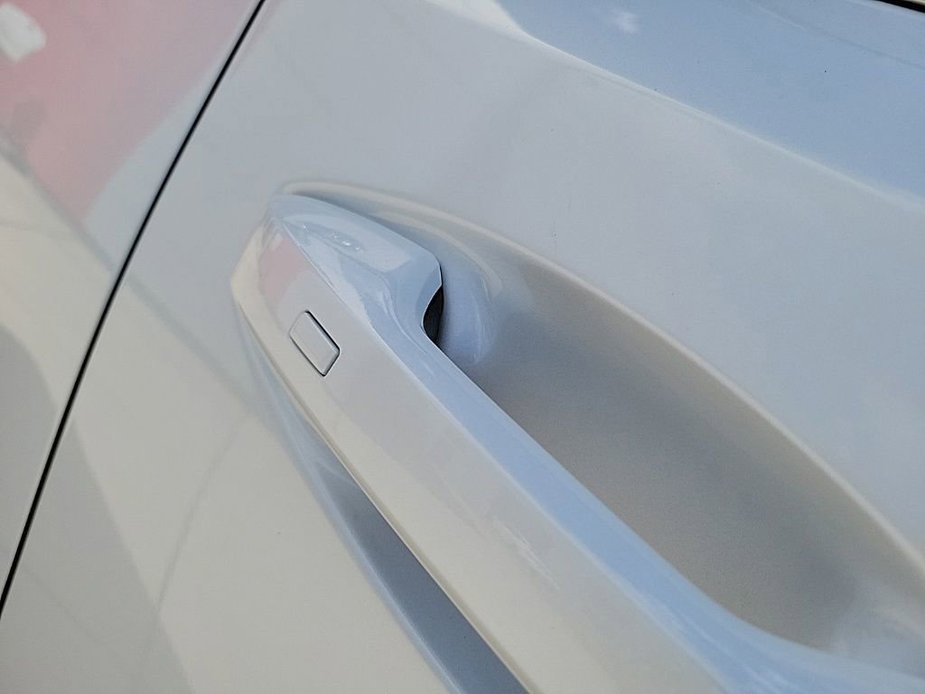 New 2025 Nissan Armada Platinum Reserve image 10