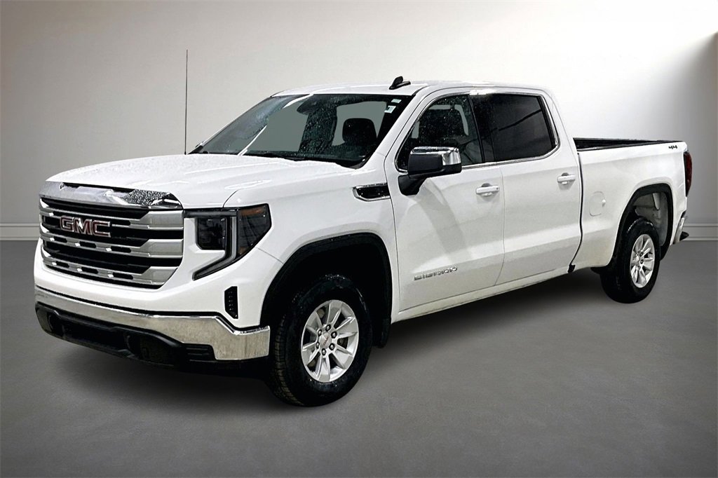 Used 2023 GMC Sierra 1500 SLE image 3