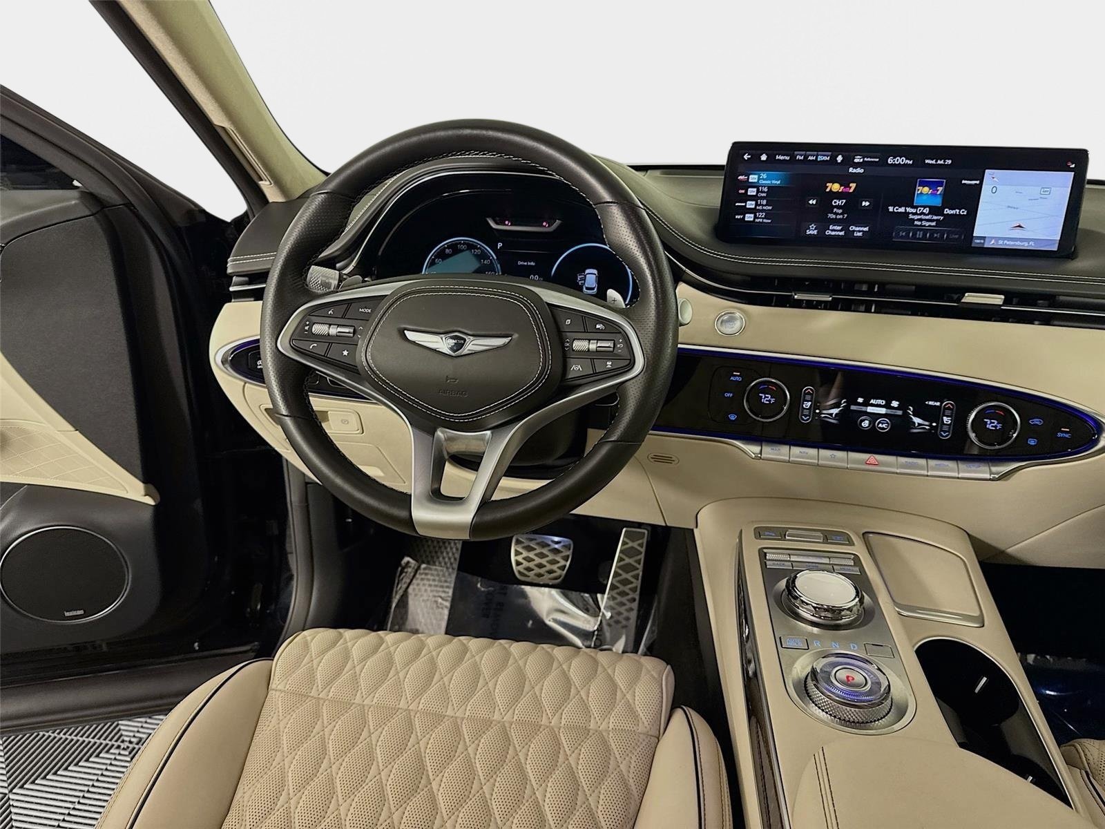 Certified 2023 Genesis GV70 3.5T Sport w/ Sport Prestige Package AWD/4WD image 25