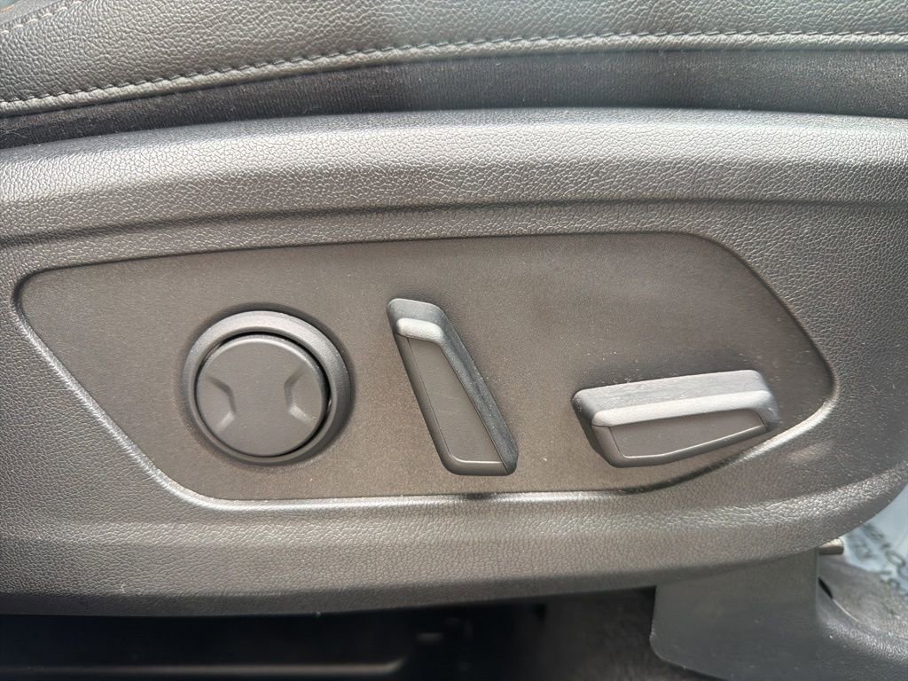 Used 2024 Kia Sorento SX Prestige image 34