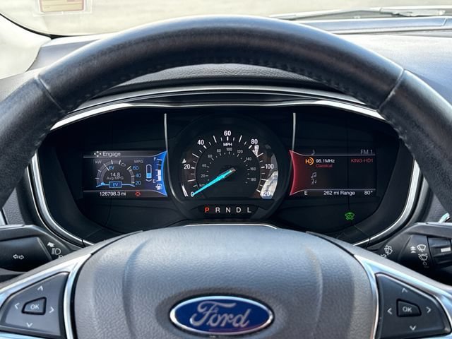 Used 2016 Ford Fusion Energi Titanium FWD image 13