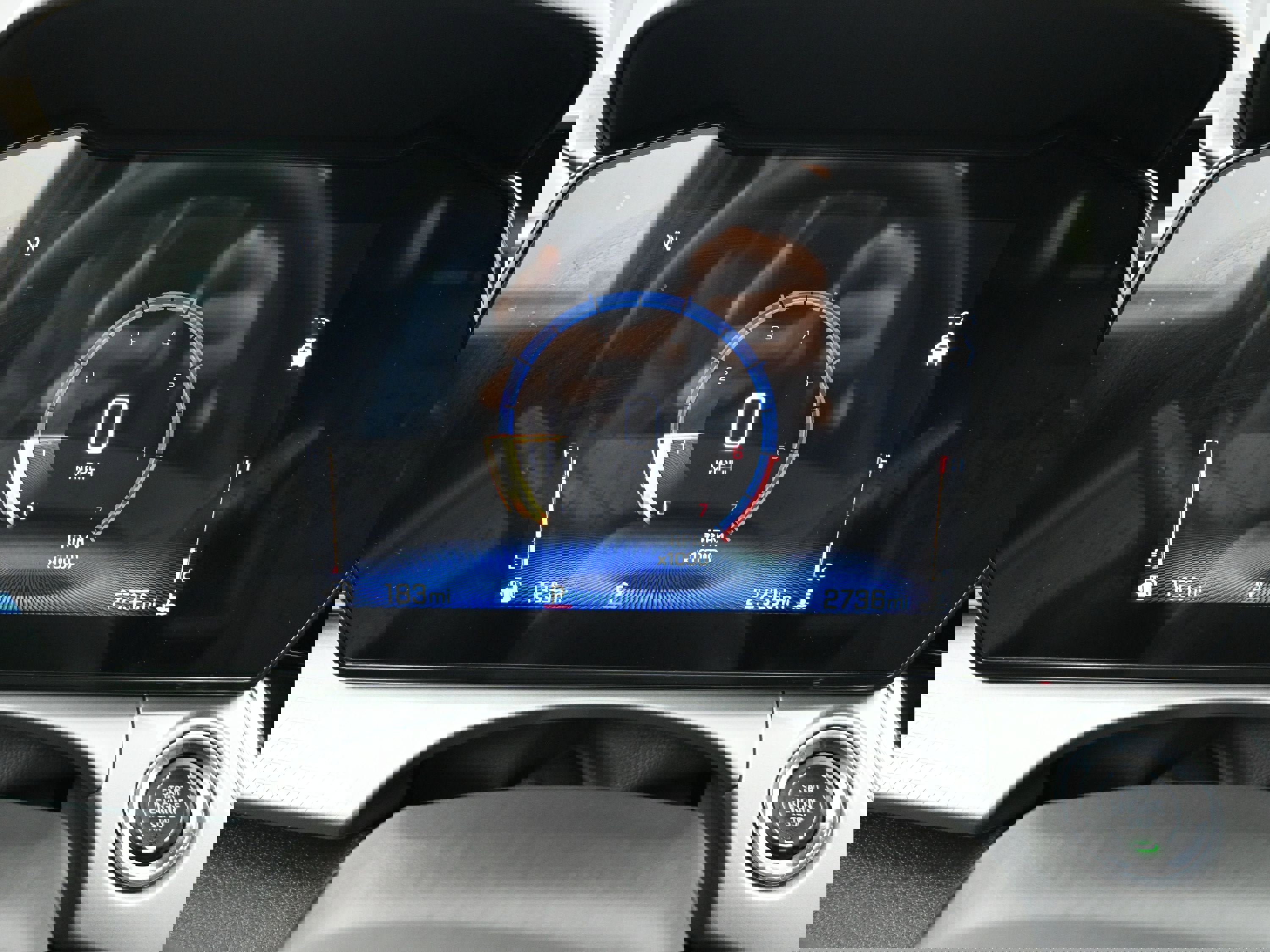 Used 2025 Chevrolet Trax LT w/ LT Convenience Package image 14