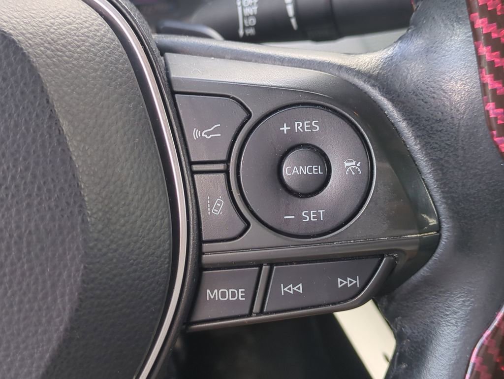 Used 2020 Toyota Corolla SE image 27