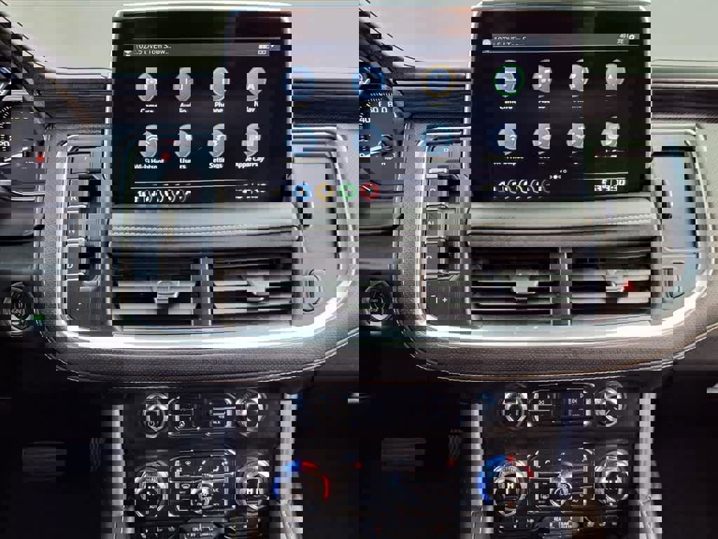 Used 2021 GMC Yukon SLT w/ SLT Luxury Plus Package image 18