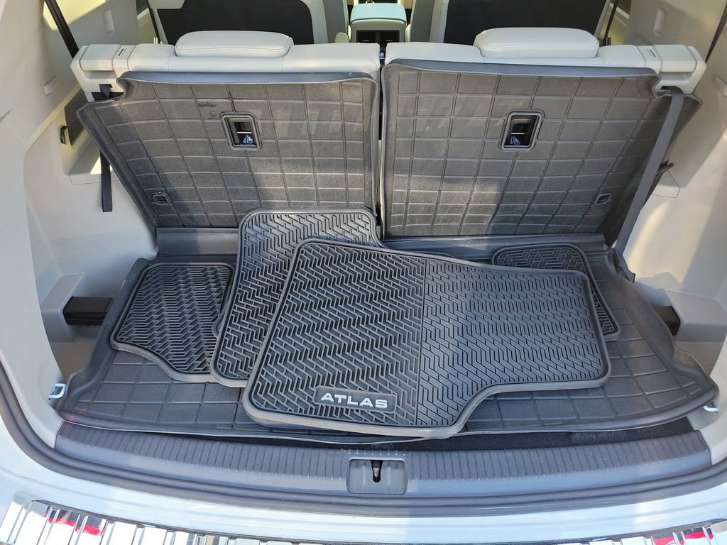 Used 2020 Volkswagen Atlas SE w/ Panoramic Sunroof Package AWD/4WD image 9