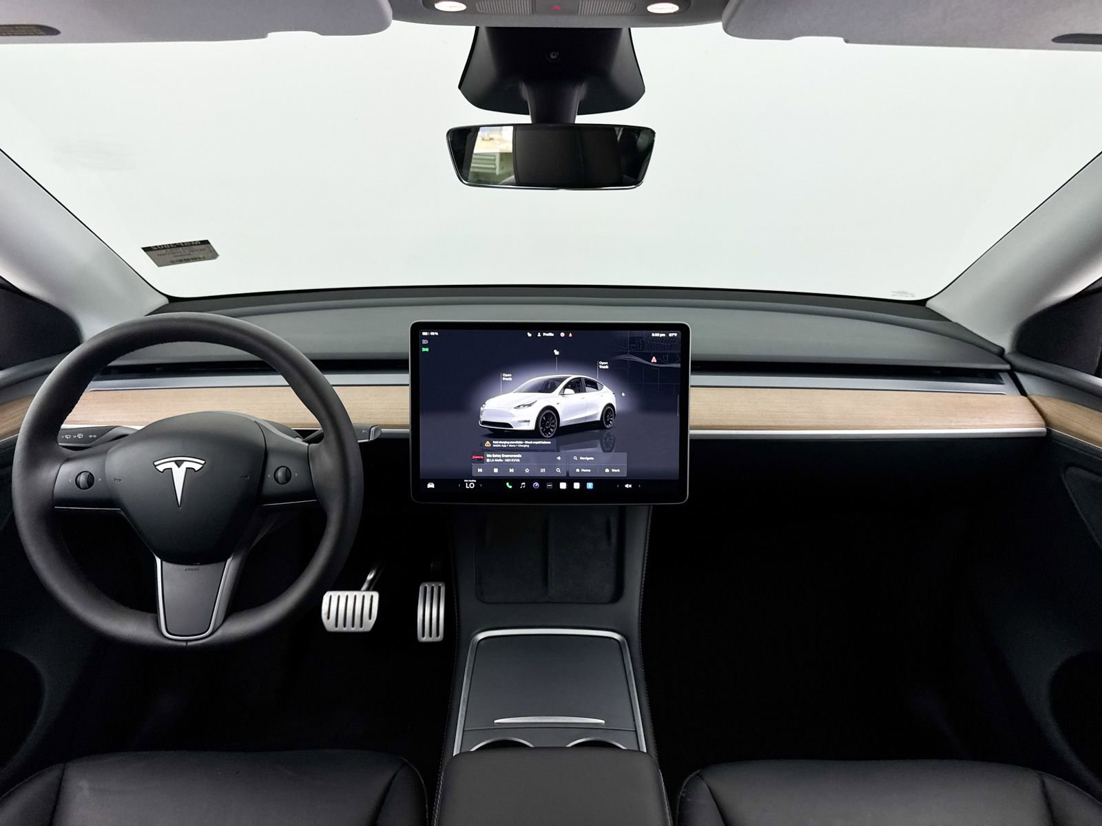 Used 2024 Tesla Model Y Performance image 20