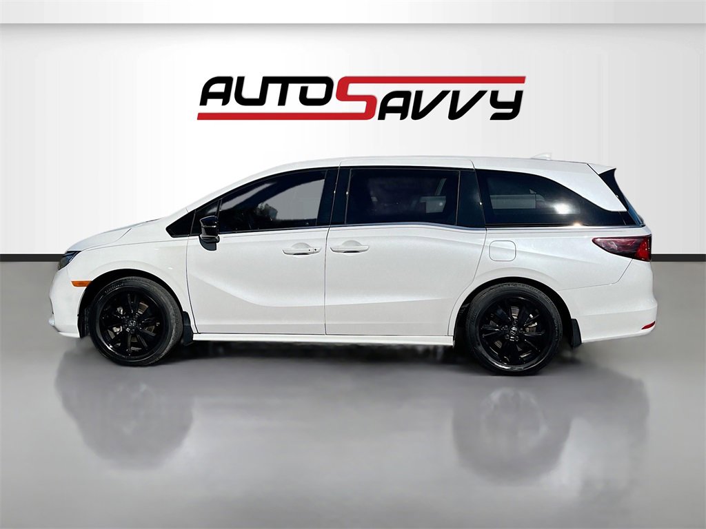 Used 2023 Honda Odyssey Sport image 4