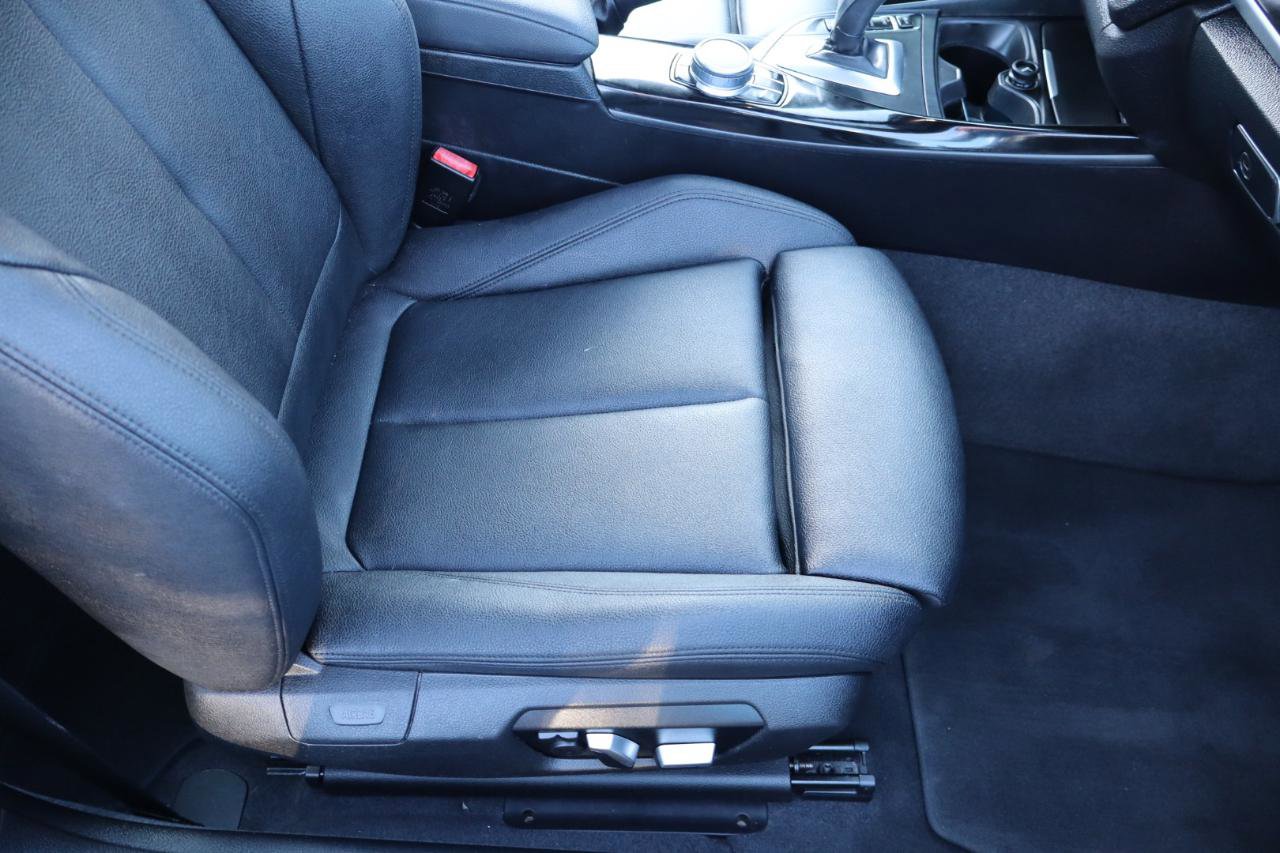 Used 2017 BMW 230i Coupe RWD image 33