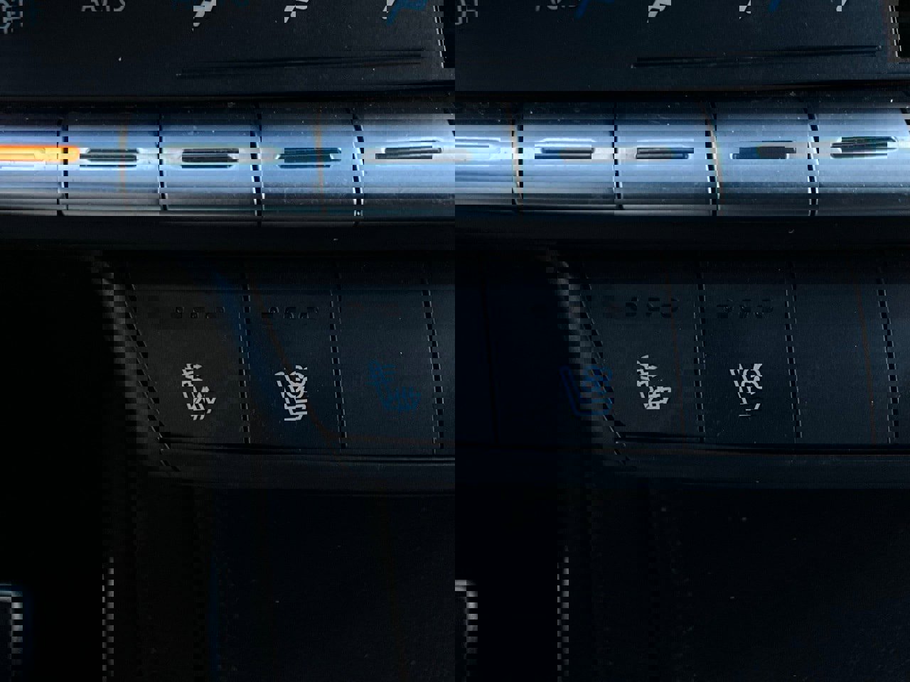 Used 2019 Cadillac XT4 Sport image 32