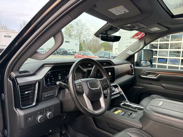 Used 2024 GMC Sierra 3500 Denali w/ Denali Reserve Package image 32