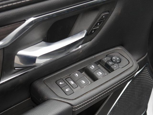 Used 2025 RAM 1500 Laramie w/ Sport Appearance Package image 15