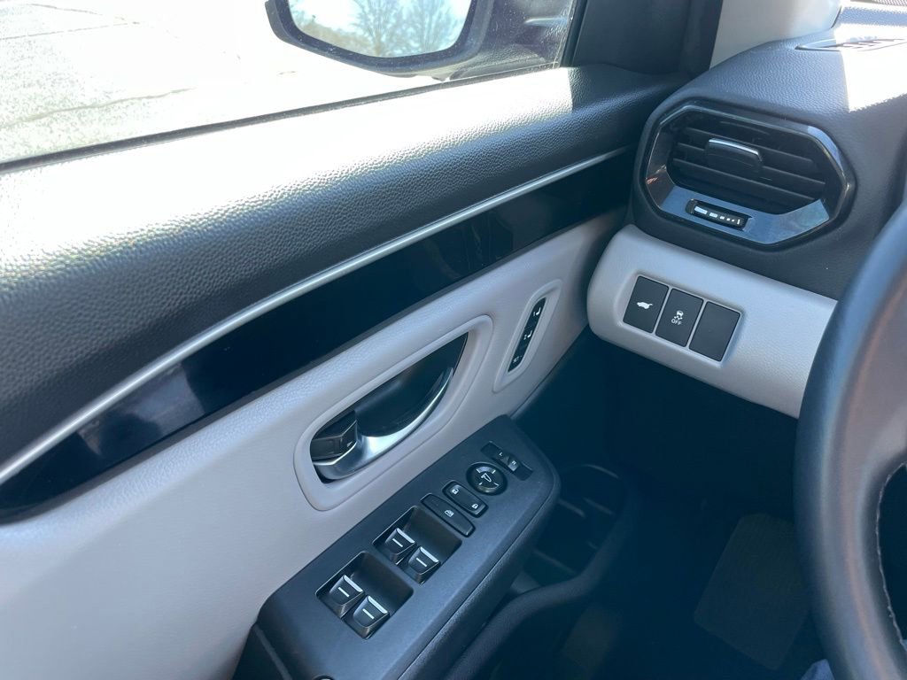 Certified 2025 Honda Pilot EX-L image 23