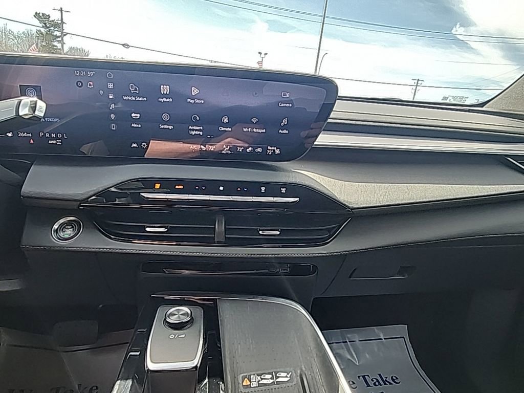 Used 2025 Buick Enclave Sport Touring image 19