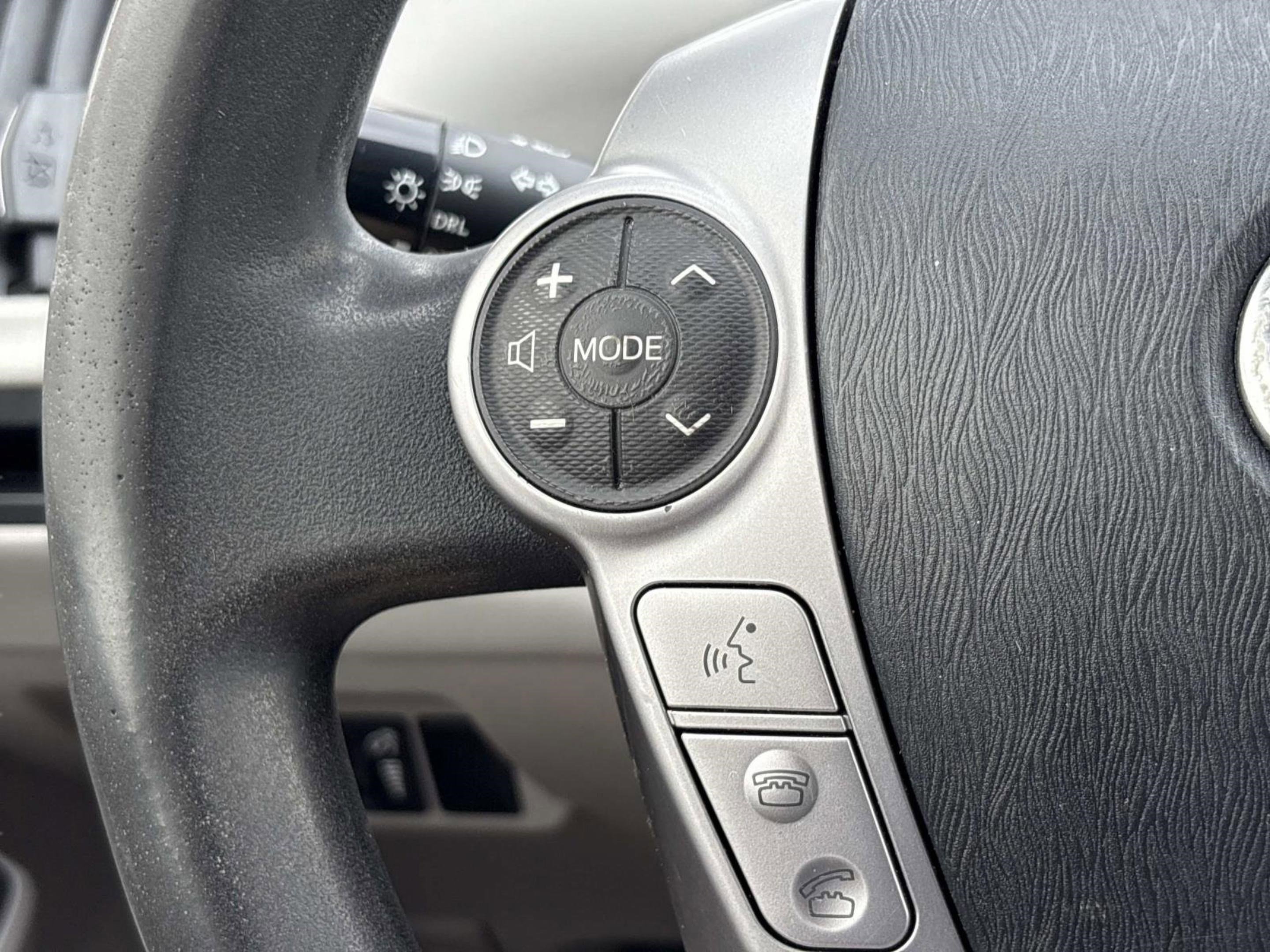 Used 2016 Toyota Prius V Two image 27