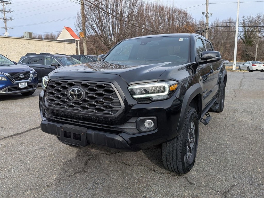 Used 2020 Toyota Tacoma TRD Off-Road image 3