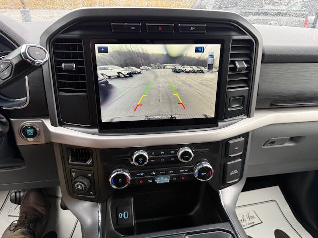 Used 2022 Ford F150 XLT w/ Equipment Group 302A High AWD/4WD image 15