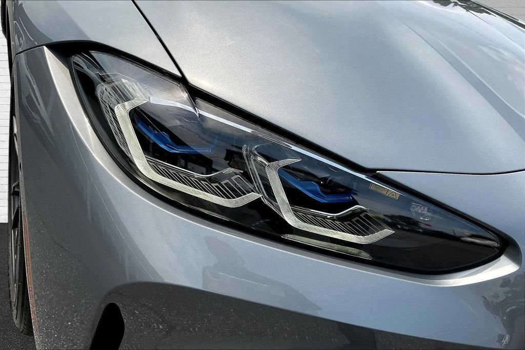 Used 2023 BMW M4 Coupe w/ Executive Package RWD image 31