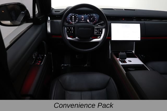 Used 2025 Land Rover Range Rover Long Wheelbase SE AWD/4WD image 14