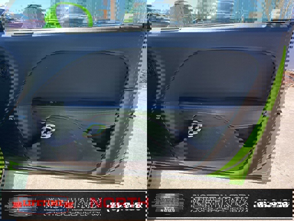 Used 2023 Dodge Challenger SXT w/ Blacktop Package image 21