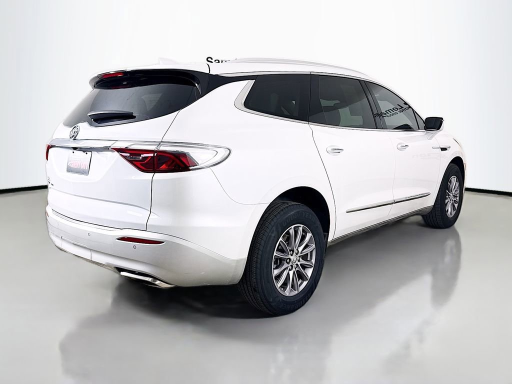 Used 2024 Buick Enclave Essence FWD image 8