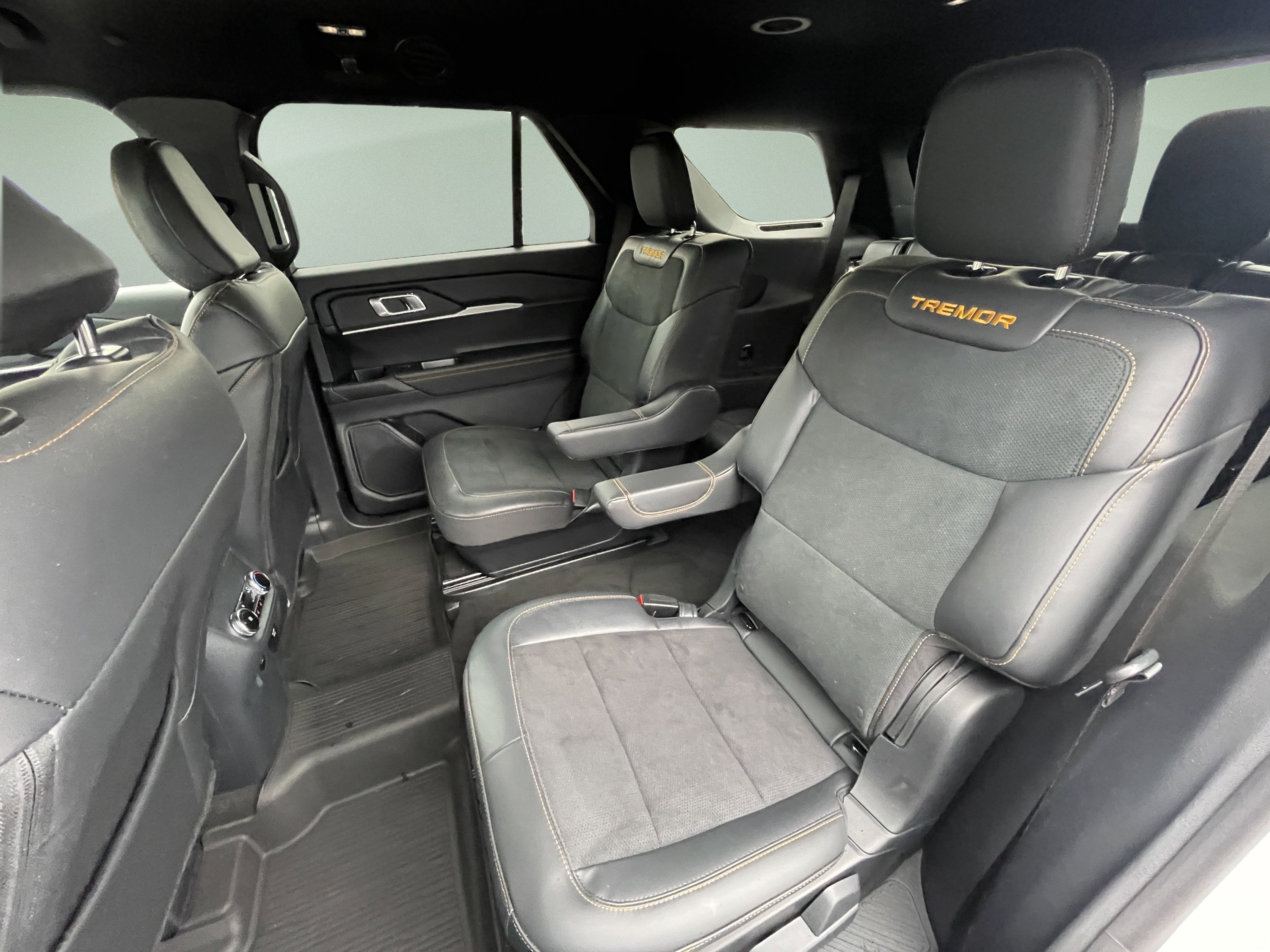 Used 2026 Ford Explorer Tremor w/ Tremor Convenience Package AWD/4WD image 14