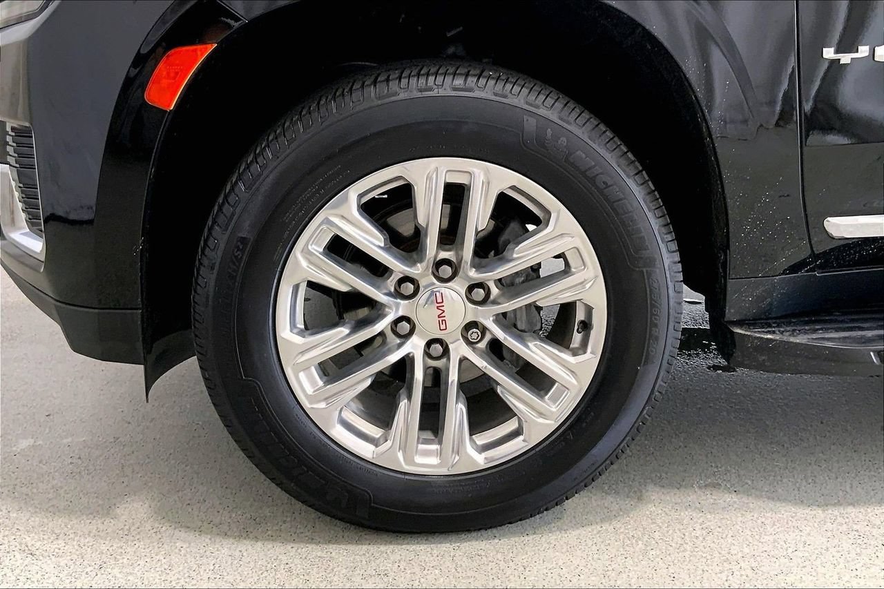 Used 2021 GMC Yukon SLT w/ SLT Luxury Package RWD image 8