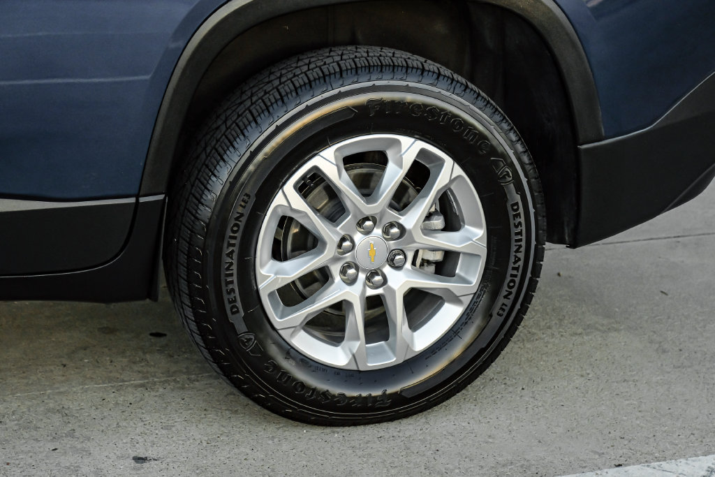 Used 2023 Chevrolet Traverse LS w/ Safety Package FWD image 60