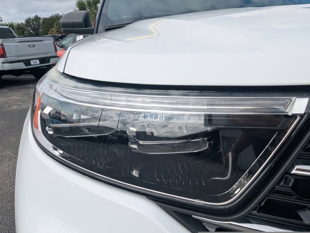 Used 2020 Ford Explorer XLT image 11