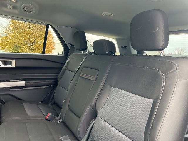 Used 2022 Ford Explorer XLT image 36