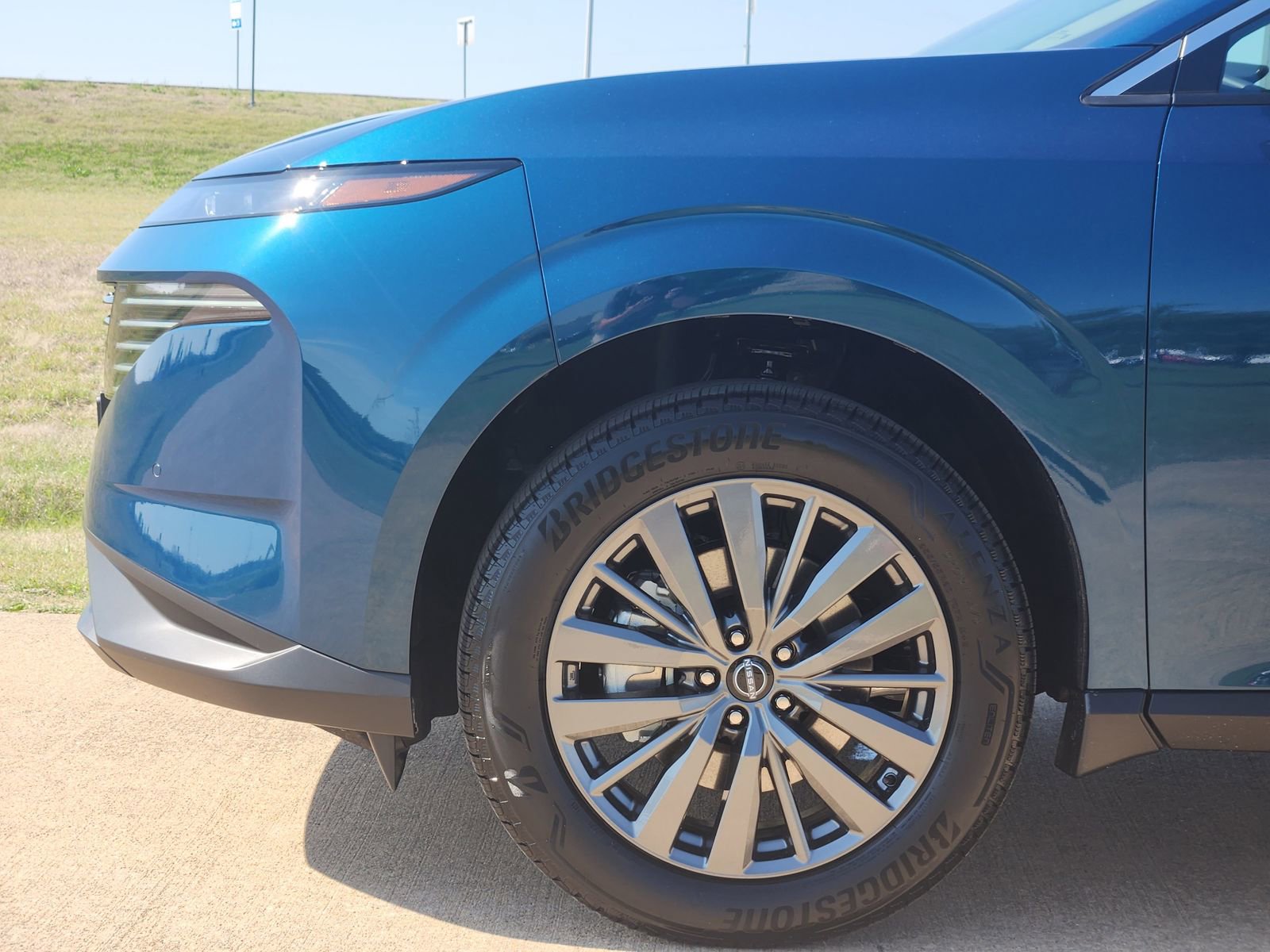 New 2026 Nissan Murano SL image 9