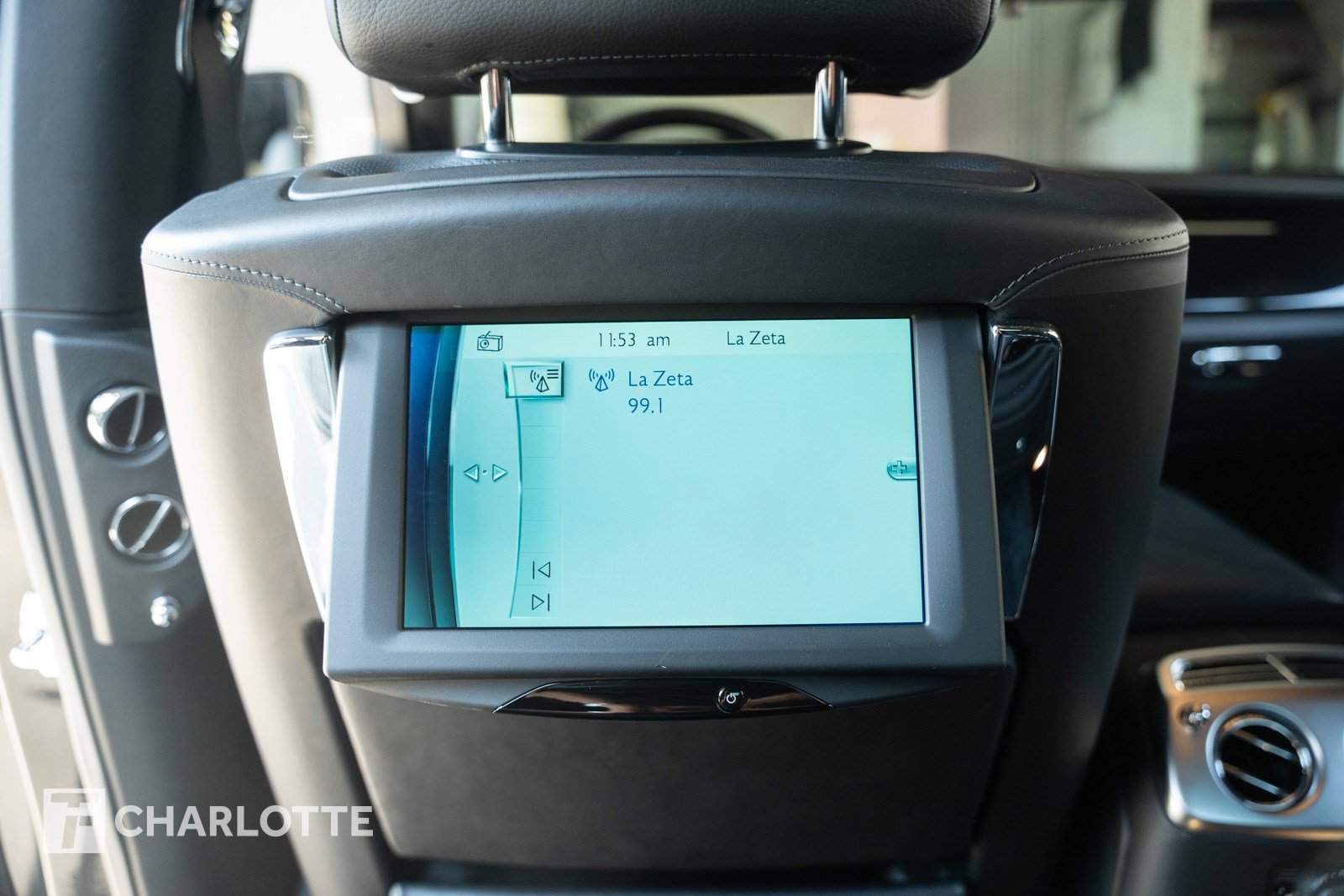 Used 2016 Rolls-Royce Ghost image 32