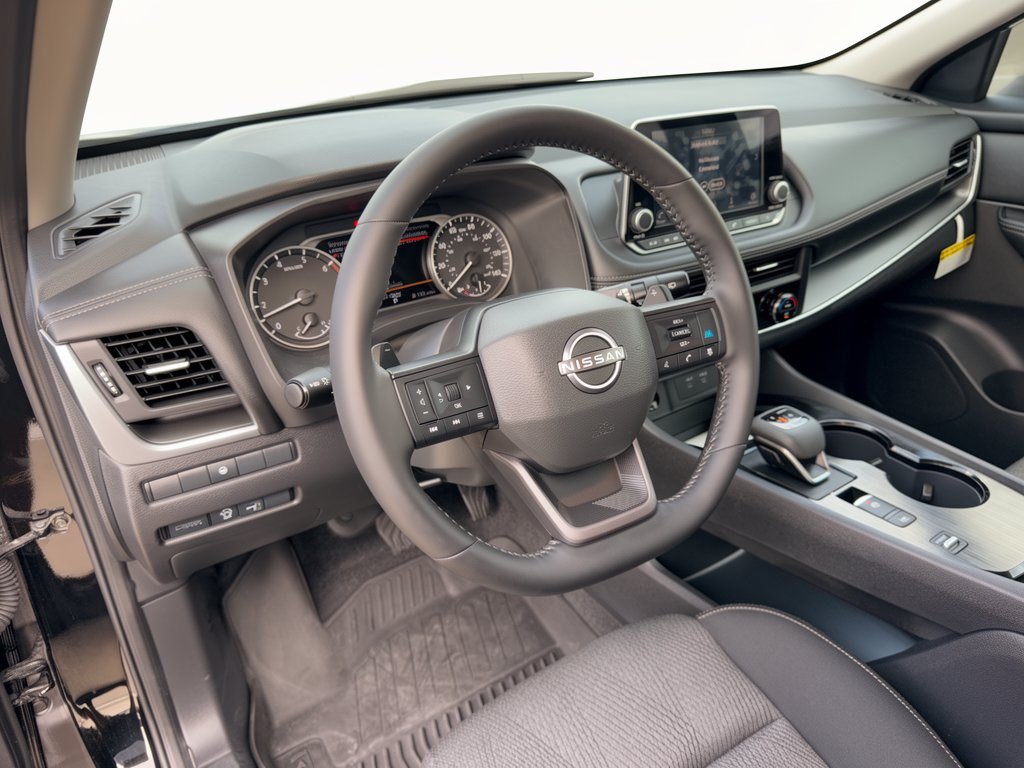 Certified 2026 Nissan Rogue SV FWD image 4