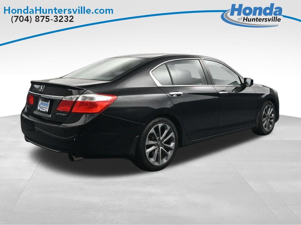 Used 2013 Honda Accord Sport image 2