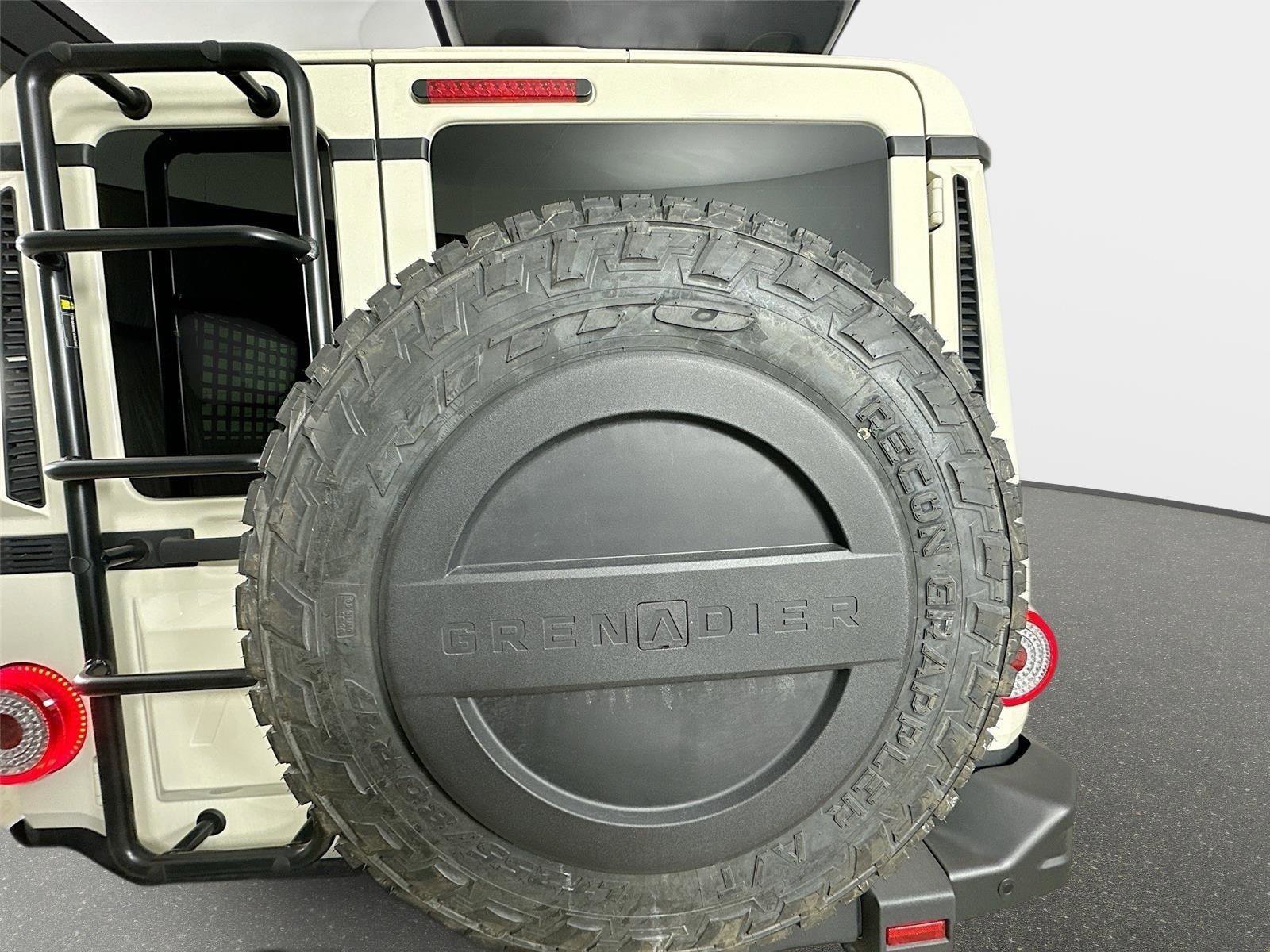 New 2025 INEOS Grenadier Fieldmaster Edition image 41