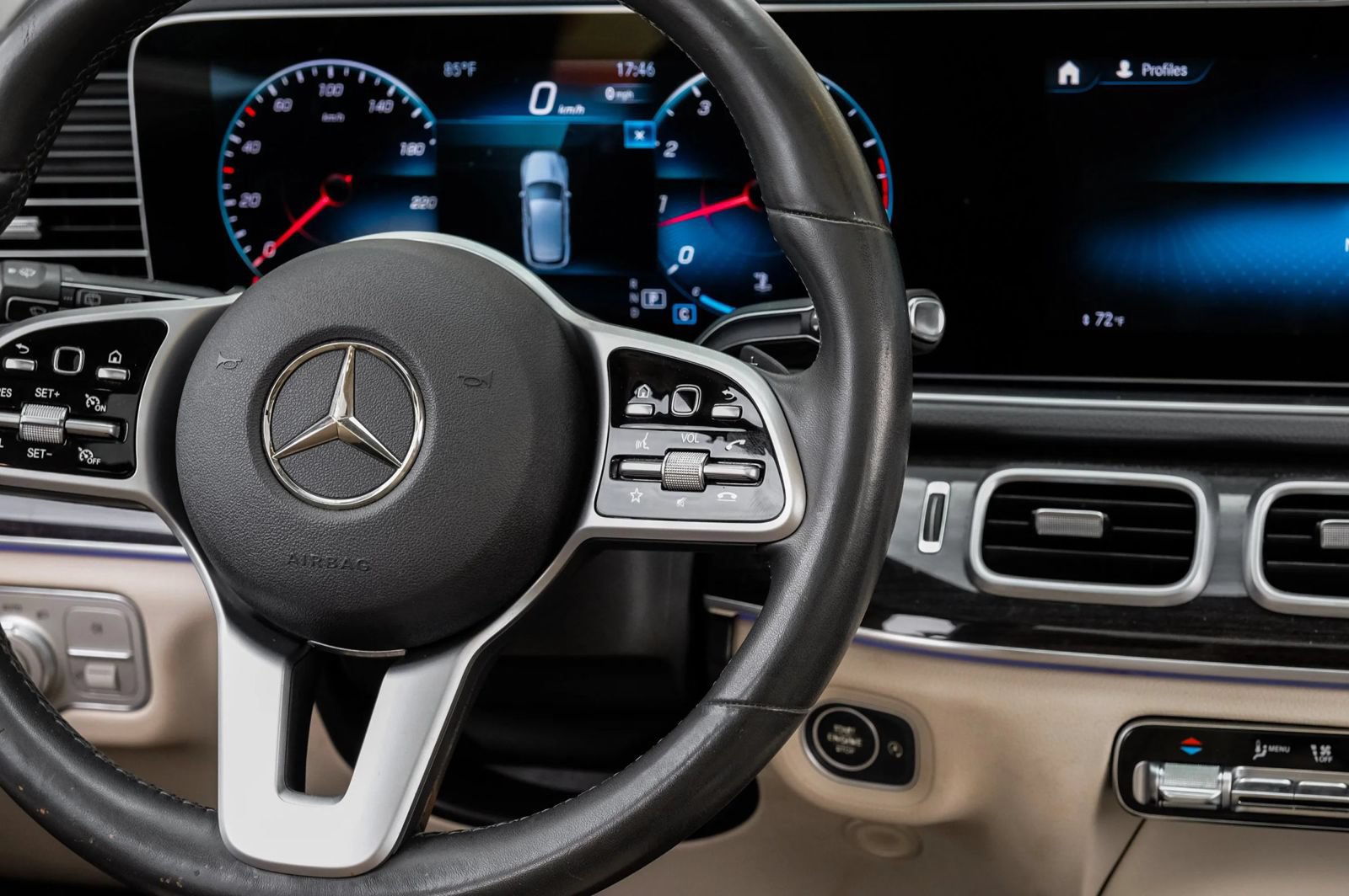 Used 2020 Mercedes-Benz GLE 350 image 23