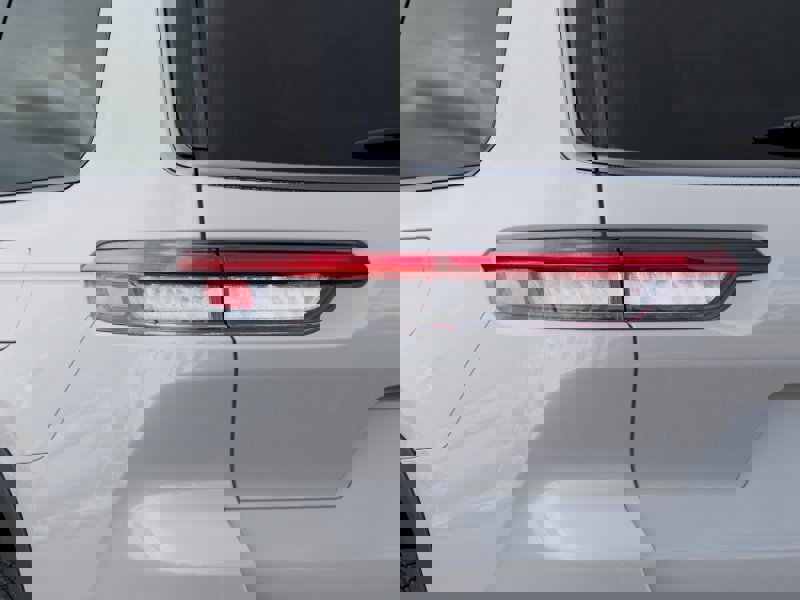 New 2026 Jeep Grand Cherokee L Laredo image 6