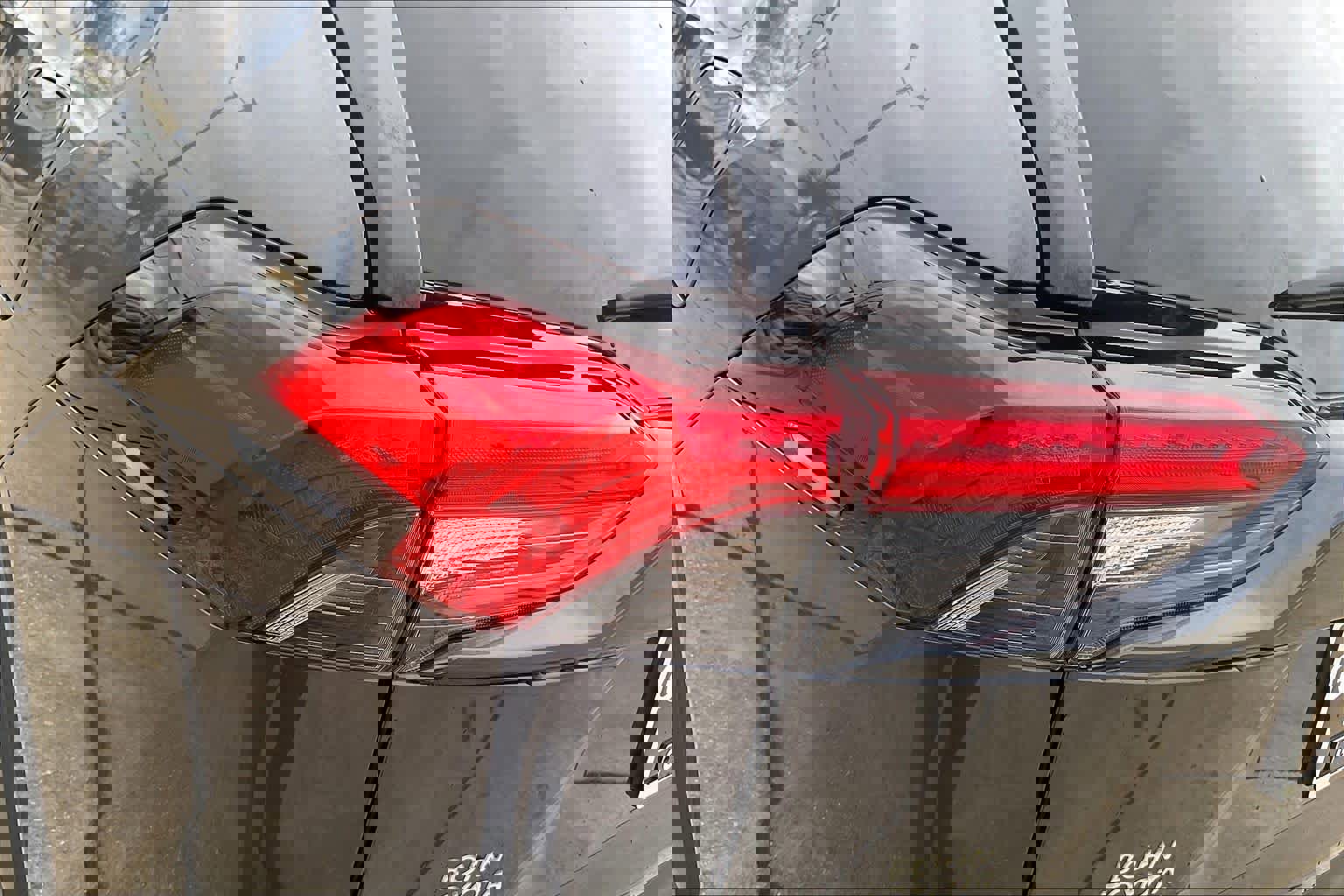 Used 2024 Toyota RAV4 XLE image 27