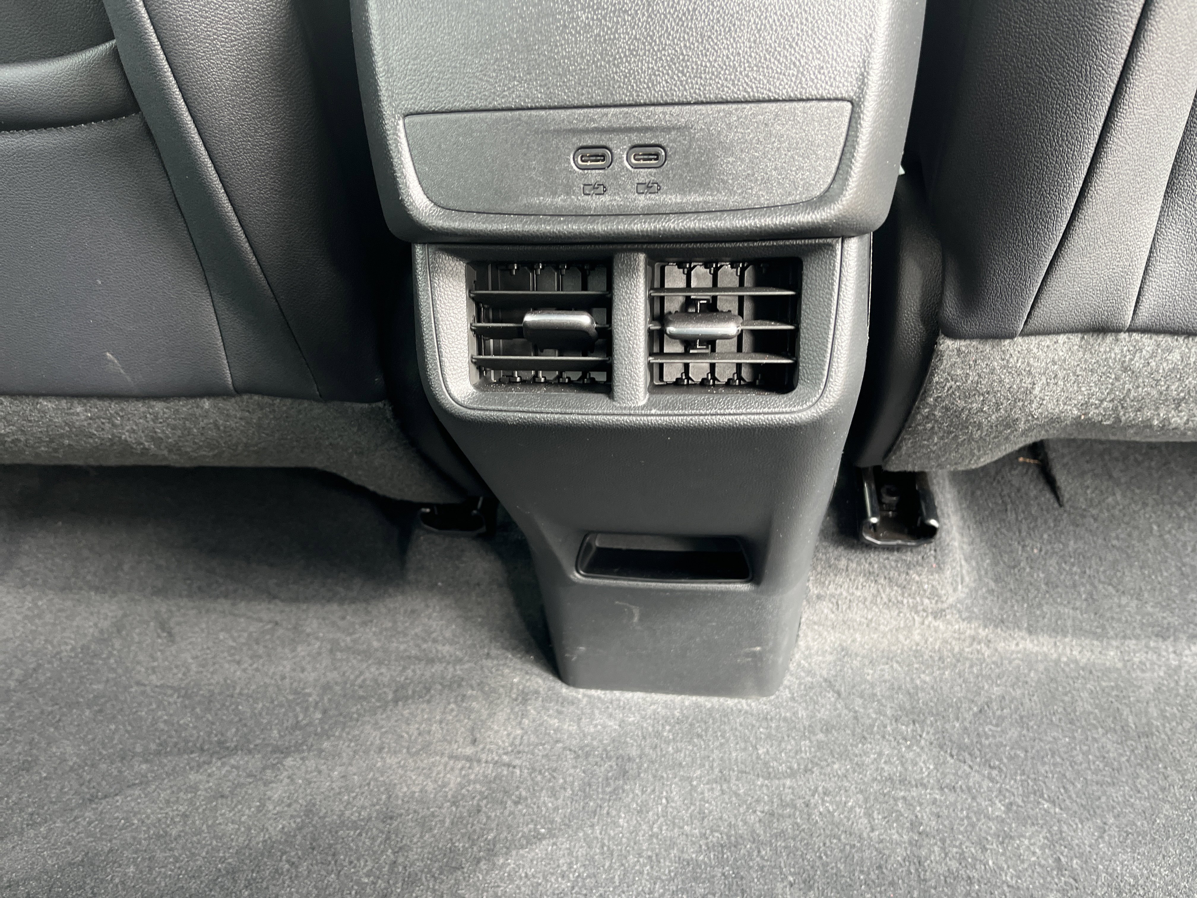 Used 2026 Chevrolet Equinox LT w/ Convenience Package II image 14