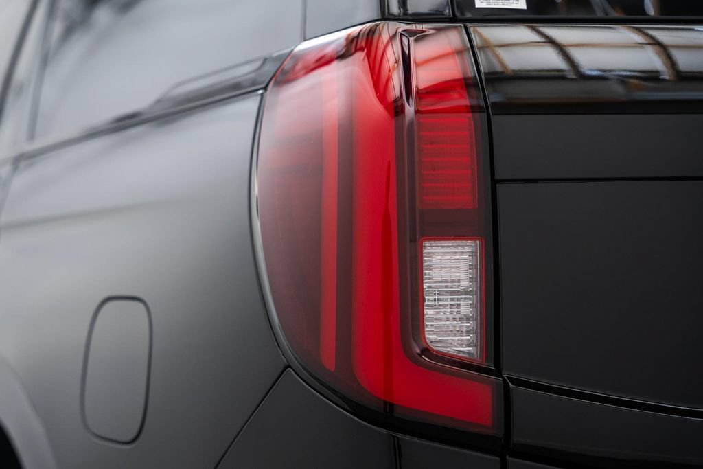 New 2027 Ford Expedition Tremor AWD/4WD image 8
