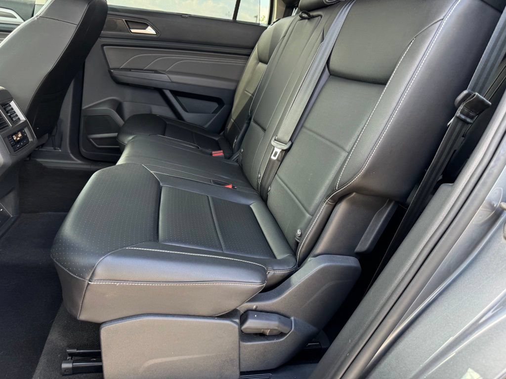 Used 2023 Volkswagen Atlas SE AWD/4WD image 12